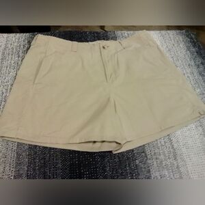 Columbia Light Tan Women's Shorts